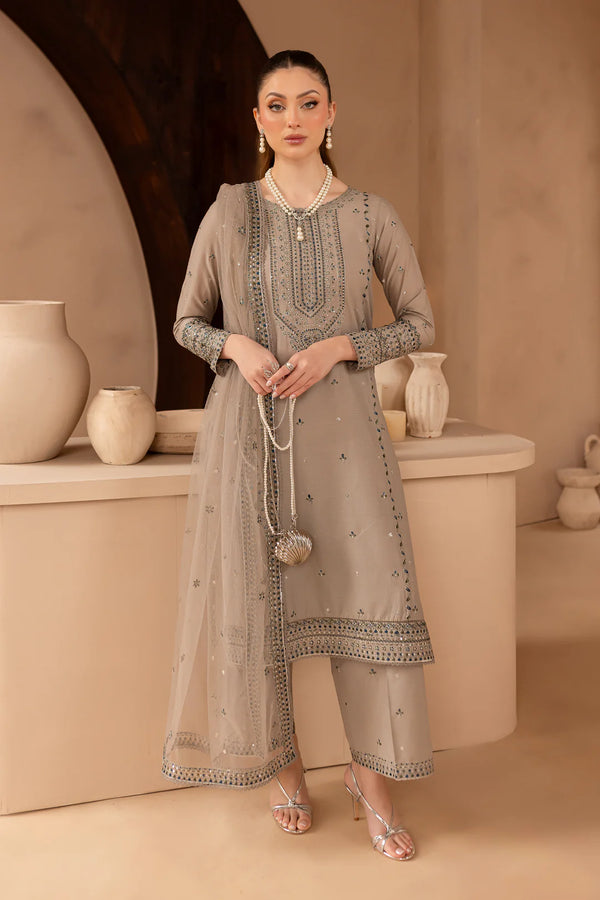 tanabana Premium Lawn Embroidered 3pc suit MC 1023